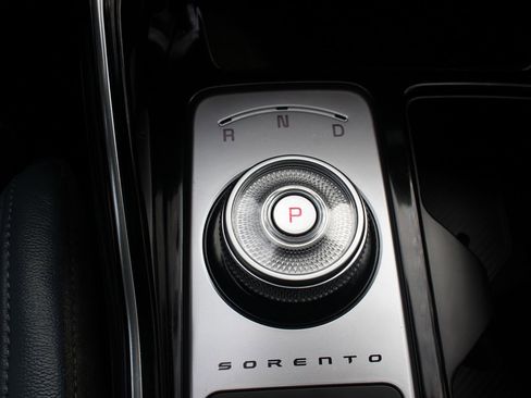 Certified 2025 Kia Sorento SX Prestige image 37