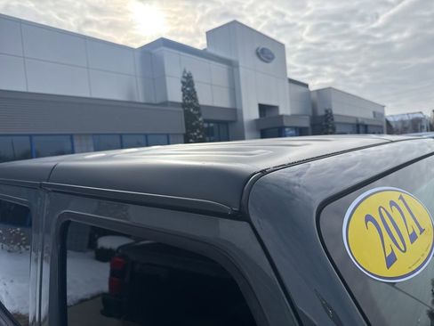 Used 2021 Jeep Wrangler Unlimited Sport image 6