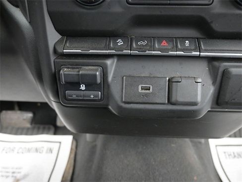 Used 2019 Chevrolet Silverado 1500 Custom Trail Boss w/ Custom Convenience Package image 14