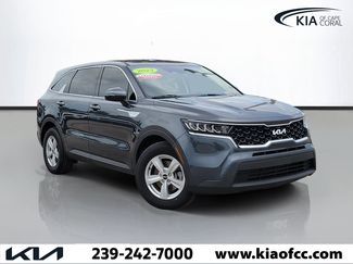 Certified 2023 Kia Sorento LX FWD video 1