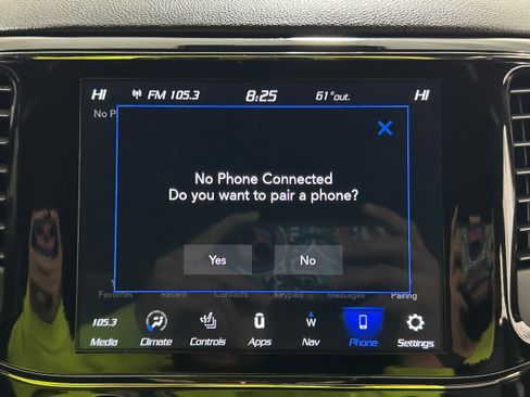 Used 2021 Jeep Grand Cherokee High Altitude AWD/4WD image 9