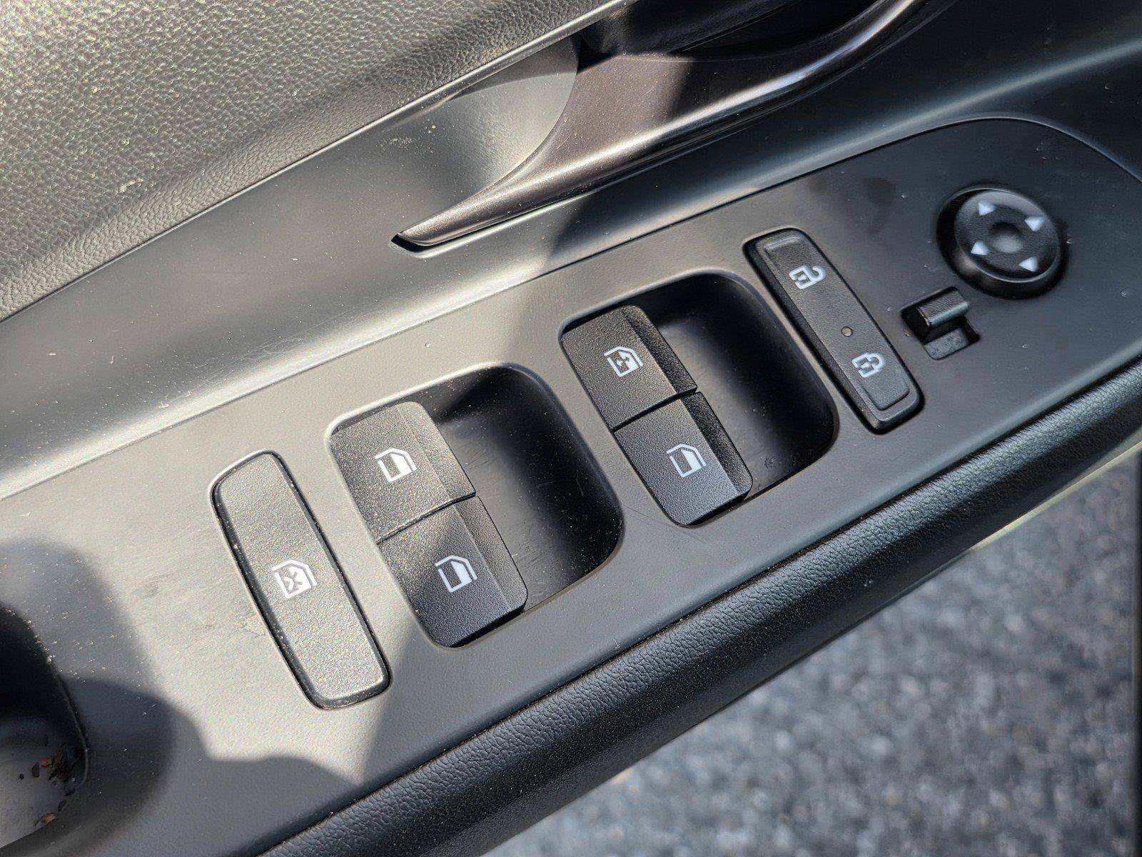 Used 2021 Hyundai Elantra N Line FWD image 21