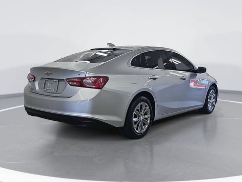 Certified 2022 Chevrolet Malibu LT FWD image 3
