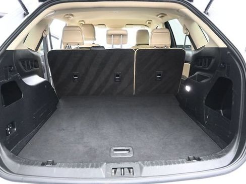Used 2021 Ford Edge SEL FWD image 16