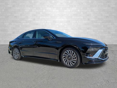 Certified 2024 Hyundai Sonata Limited image 1