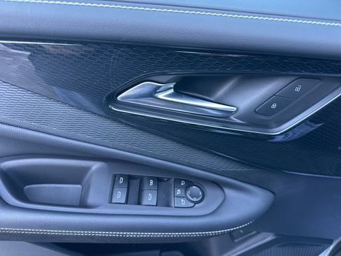 Used 2024 Chevrolet Blazer EV LT image 14