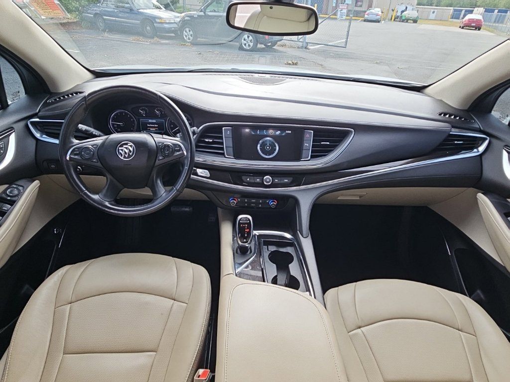 Used 2019 Buick Enclave Essence FWD image 9