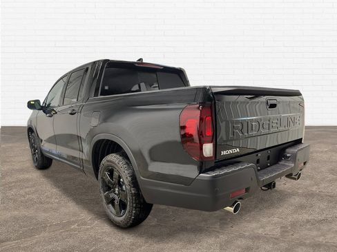 New 2026 Honda Ridgeline Black Edition image 4
