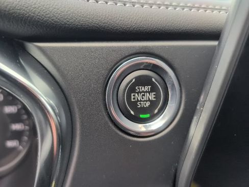 Used 2024 Chevrolet Blazer LT w/ Convenience Package FWD image 30