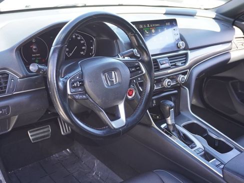Used 2019 Honda Accord Sport image 11