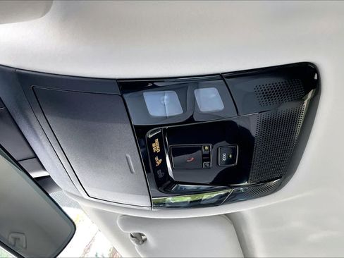 Used 2024 Lexus RX 350 FWD w/ Technology Package image 32