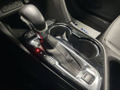 Used 2022 Buick Encore GX Essence w/ Experience Buick Package image 20