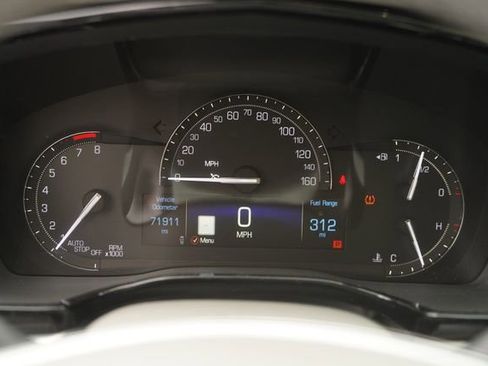 Used 2018 Cadillac XT5 Luxury w/ Driver Awareness Package FWD image 25