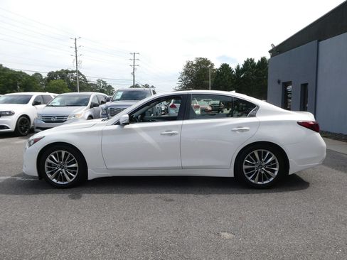 Used 2021 INFINITI Q50 Luxe RWD image 9