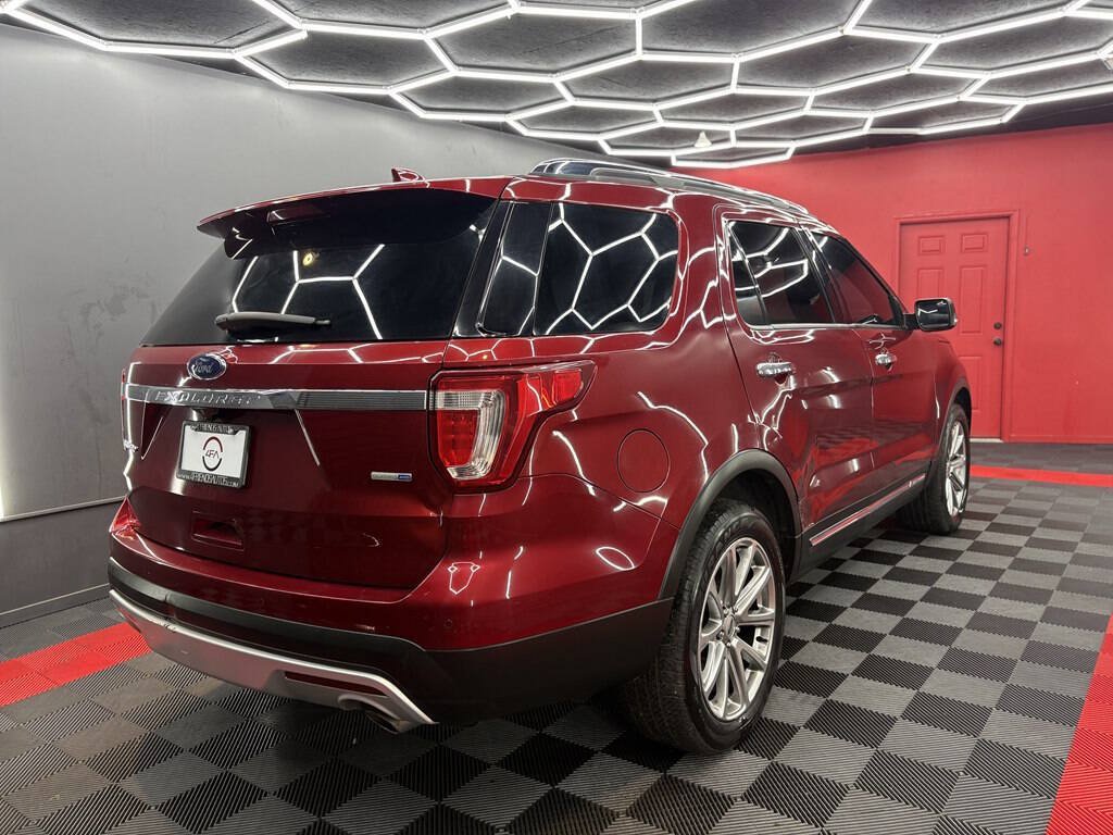 Used 2016 Ford Explorer Limited AWD/4WD image 4