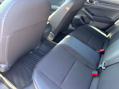 Used 2023 Honda Civic Sport image 14