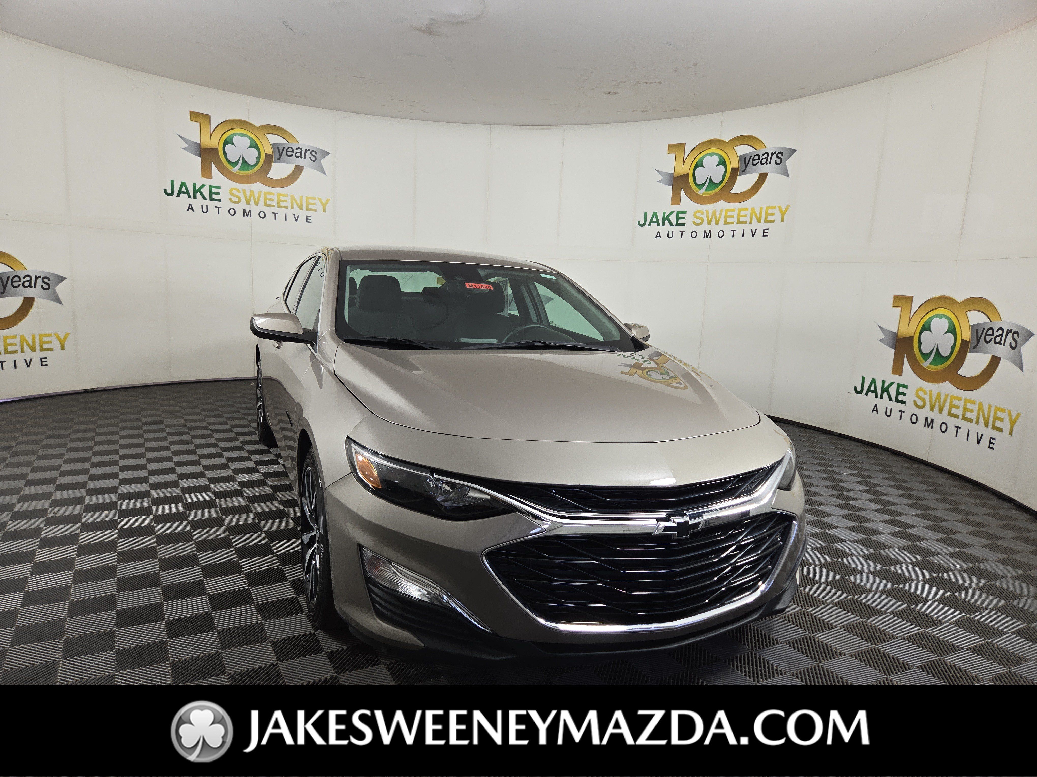 Used 2024 Chevrolet Malibu RS FWD image 1