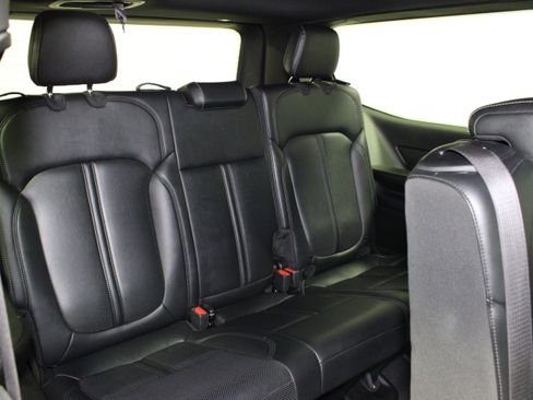 Used 2022 Jeep Wagoneer Series II RWD image 17