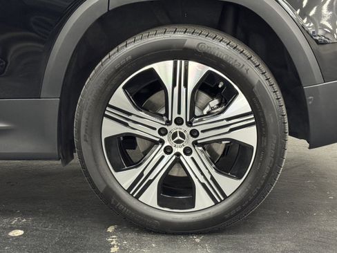 Certified 2024 Mercedes-Benz EQB 300 4MATIC image 16