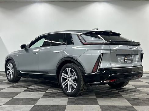 Used 2024 Cadillac Lyriq Tech image 7