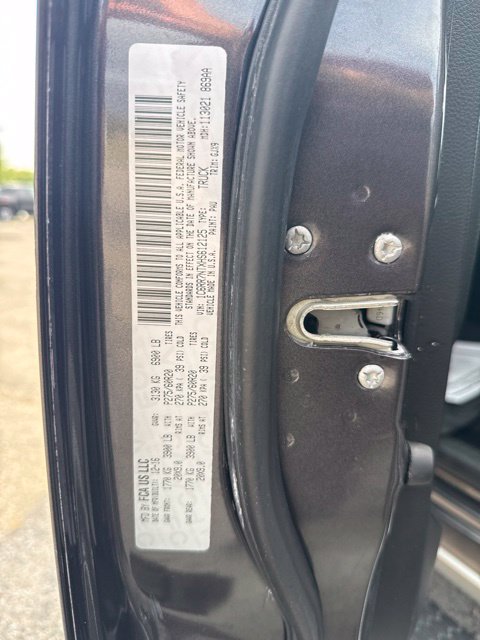 Used 2017 RAM 1500 Laramie w/ Convenience Group AWD/4WD image 33