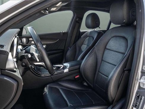Used 2016 Mercedes-Benz C 300 4MATIC Sedan image 28