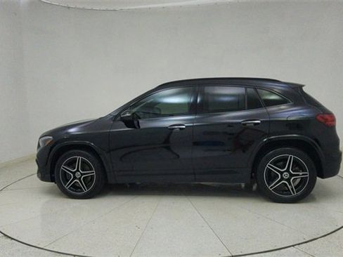 Used 2025 Mercedes-Benz GLA 250 4MATIC image 75