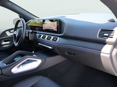 Certified 2025 Mercedes-Benz GLE 350 4MATIC image 11