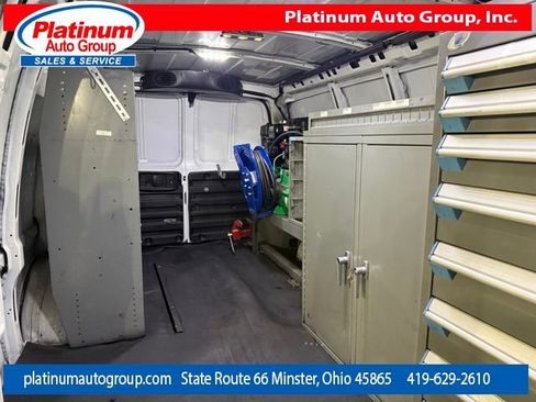 Used 2016 Chevrolet Express 3500 Extended image 34