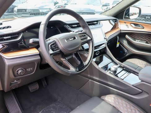 New 2026 Jeep Grand Cherokee L Summit AWD/4WD image 3