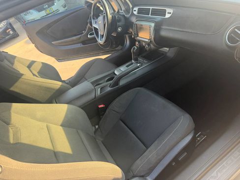 Used 2014 Chevrolet Camaro LT RWD image 15