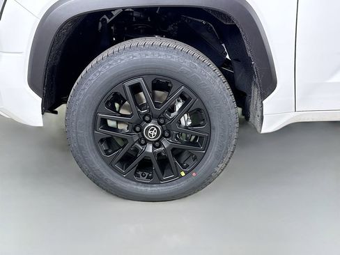 New 2026 Toyota Tundra Limited image 31