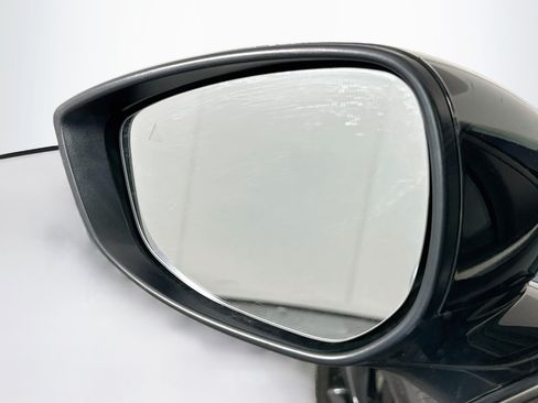 Used 2025 MAZDA CX-30 AWD 2.5 S w/ Preferred Package image 16