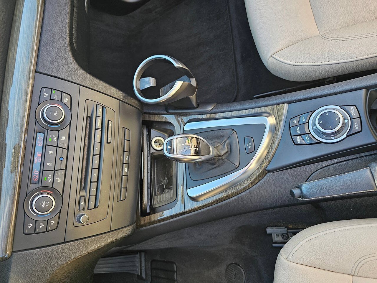Used 2013 BMW 135i Convertible RWD image 13