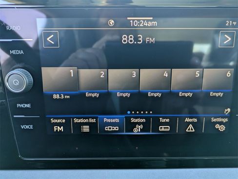 New 2026 Volkswagen Jetta SE image 21