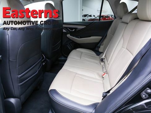 Used 2023 Subaru Outback Limited image 22