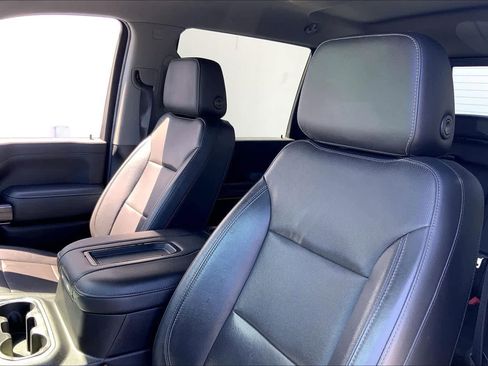 Used 2020 Chevrolet Silverado 2500 LTZ w/ LTZ Plus Package image 12