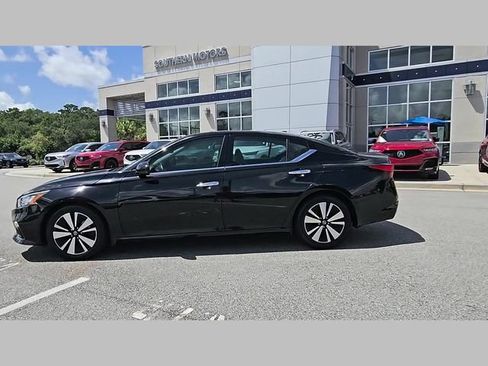 Used 2019 Nissan Altima 2.5 SV FWD image 19