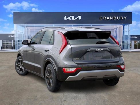 New 2026 Kia Niro SX image 5