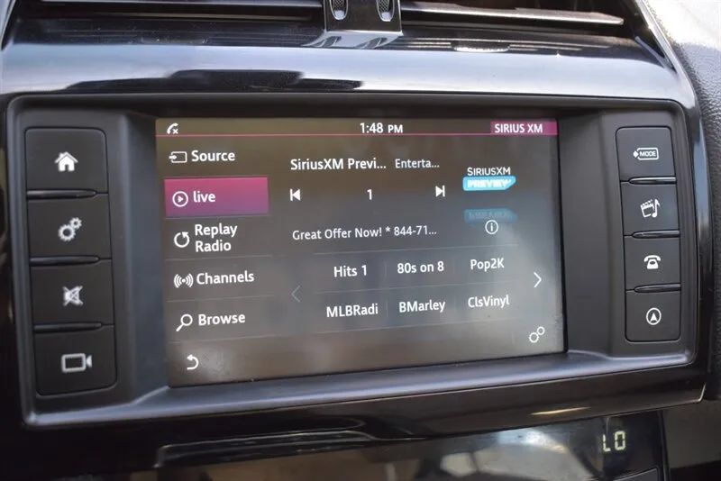 Used 2017 Jaguar XE Premium RWD image 23