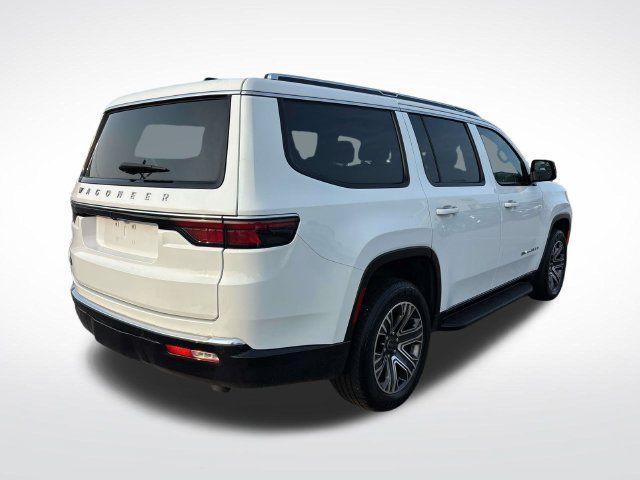 Used 2025 Jeep Wagoneer Series II AWD/4WD image 5