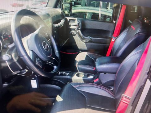 Used 2018 Jeep Wrangler Unlimited Rubicon image 6