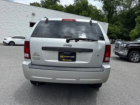Used 2008 Jeep Grand Cherokee Laredo AWD/4WD image 5