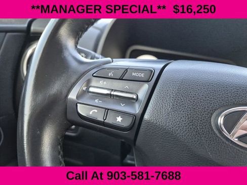 Used 2022 Hyundai Kona Limited FWD image 31