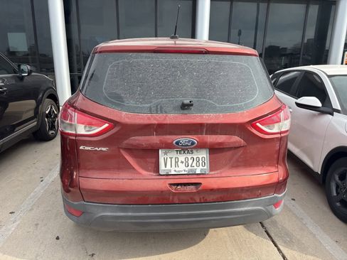 Used 2016 Ford Escape S image 3