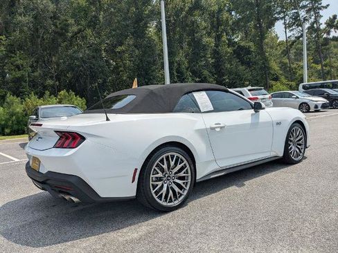 Certified 2025 Ford Mustang GT Premium RWD image 4