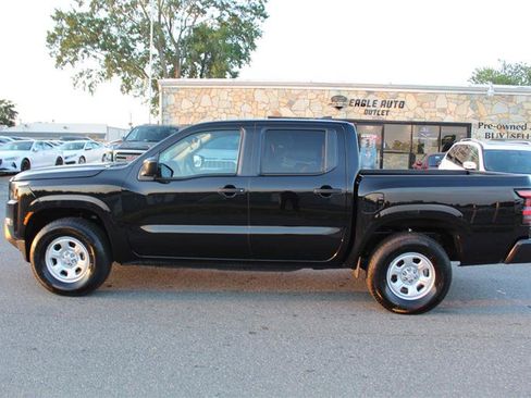 Used 2023 Nissan Frontier S AWD/4WD image 4