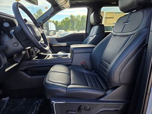 New 2026 Ford F250 Platinum w/ Tremor Off-Road Package AWD/4WD image 15