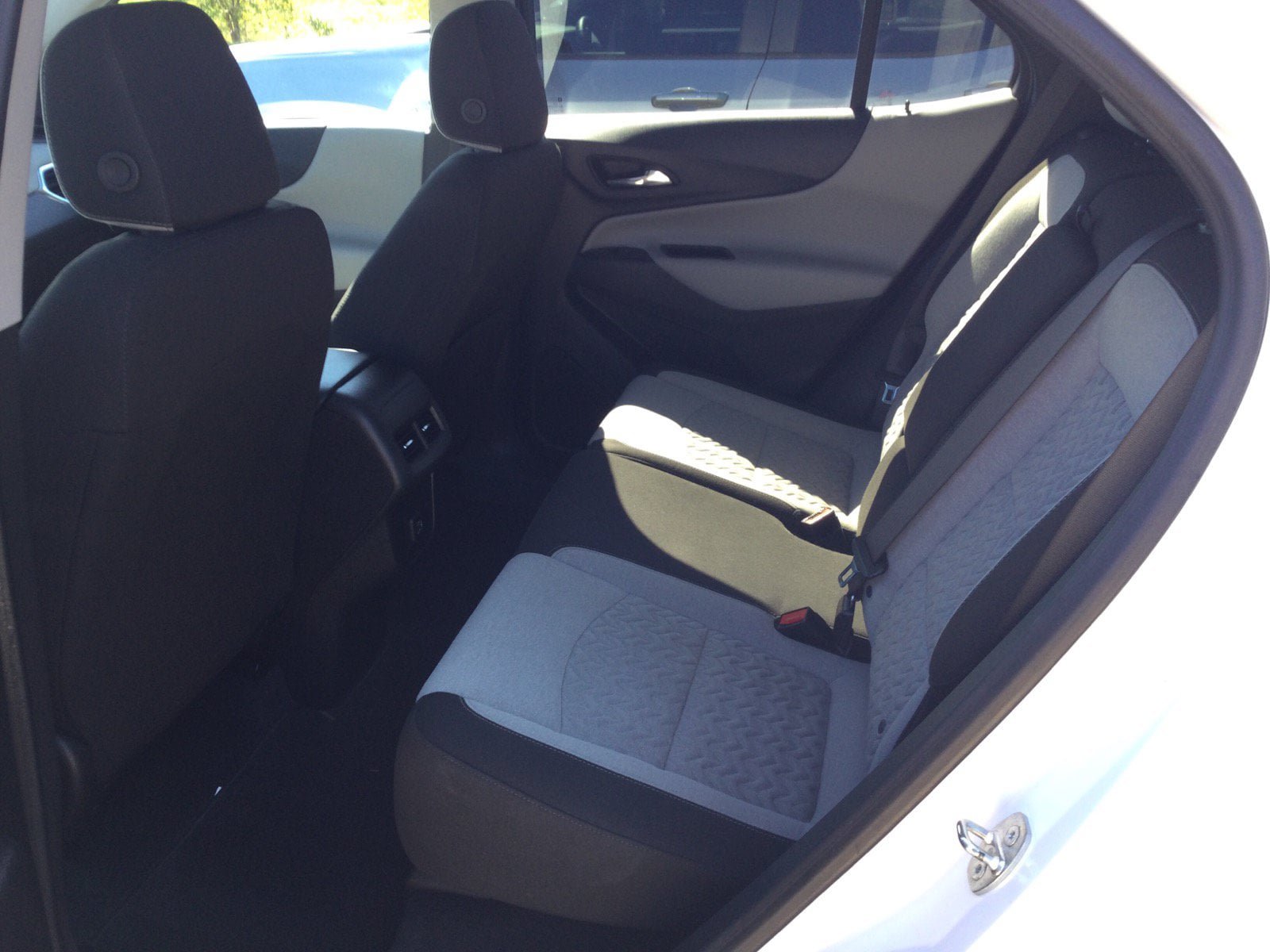 Used 2024 Chevrolet Equinox LS w/ LS Convenience Package FWD image 10