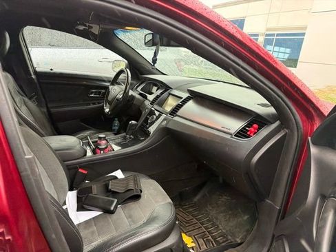 Used 2015 Ford Taurus SHO w/ Technology Package AWD/4WD image 9